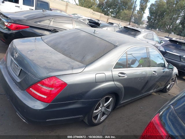 2011 MERCEDES-BENZ S-CLASS S 550 VIN: WDDNG7BB0BA362860