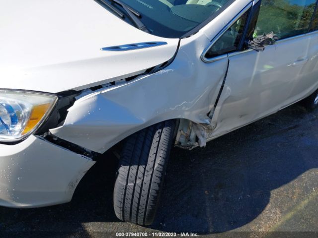 1G4PP5SK5F4200374 Buick Verano