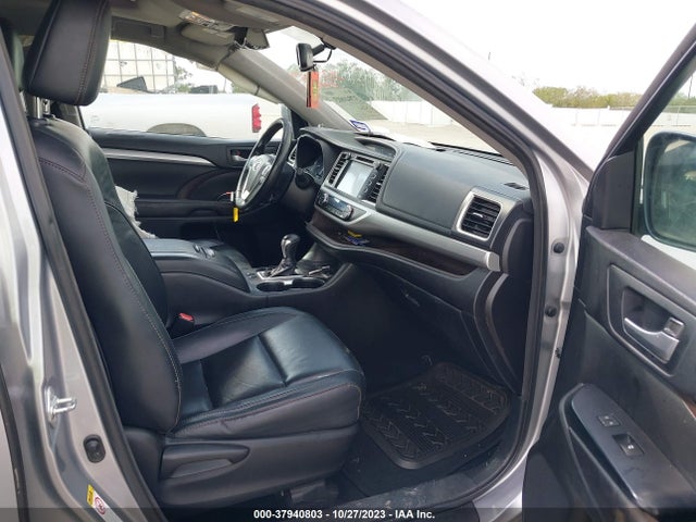 2016 TOYOTA HIGHLANDER XLE V6 VIN: 5TDKKRFH7GS506906