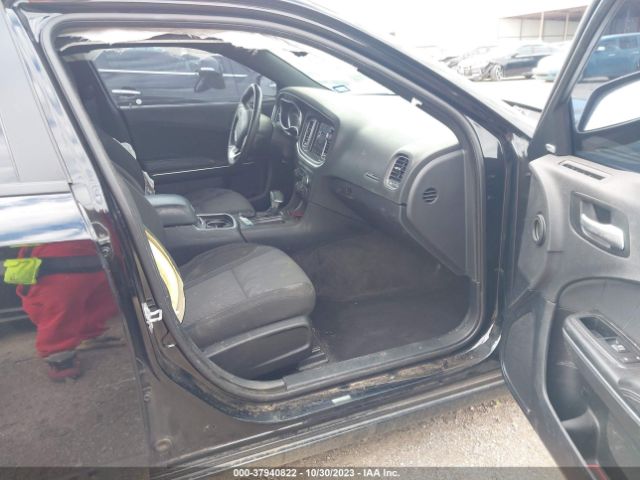 2C3CDXHG8JH152072 Dodge Charger Sxt Plus Rwd