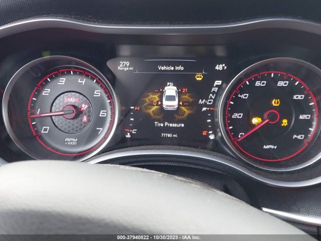 2C3CDXHG8JH152072 Dodge Charger Sxt Plus Rwd