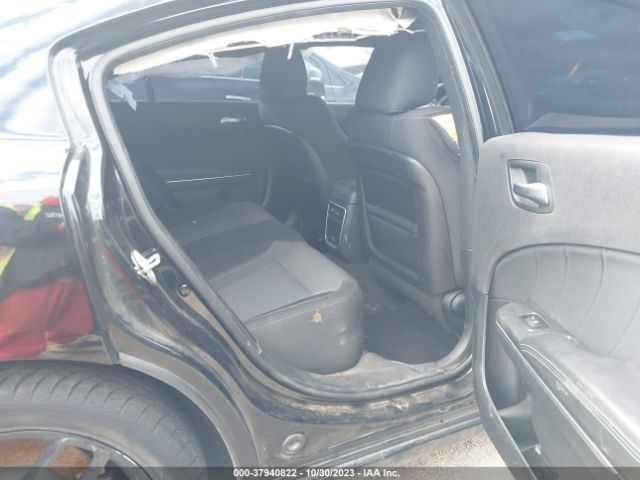 2C3CDXHG8JH152072 Dodge Charger Sxt Plus Rwd