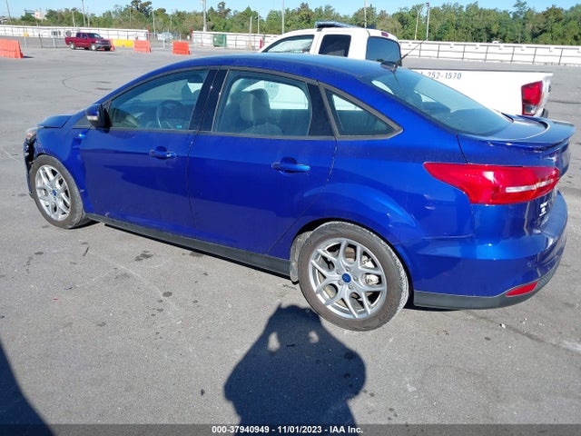 Ford FOCUS SE 2015 1FADP3F2XFL357044 Image 14