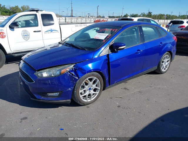 Ford FOCUS SE 2015 1FADP3F2XFL357044 Image 2
