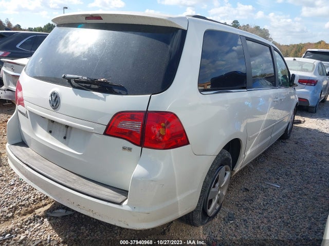 2011 VOLKSWAGEN ROUTAN SE VIN: 2V4RW3DG3BR766933