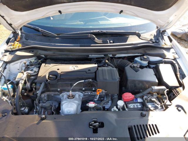 19UDE2F73KA014556 Acura Ilx Technology Package/premium Package