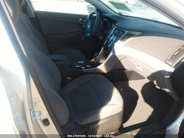 2013 HYUNDAI SONATA GLS PZEV VIN: 5NPEB4AC6DH653473