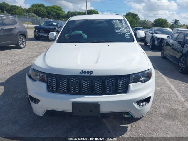 1C4RJFAG3JC174907 Jeep Grand Cherokee Altitude