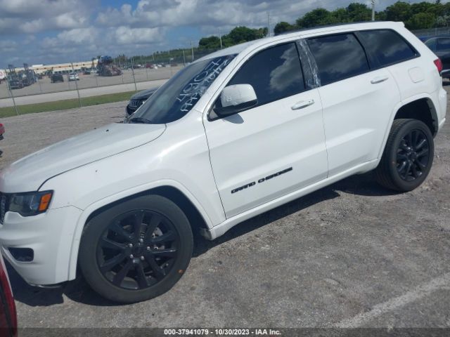 1C4RJFAG3JC174907 Jeep Grand Cherokee Altitude