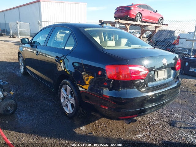 3VWD07AJ4EM222155 Volkswagen Jetta Sedan Se