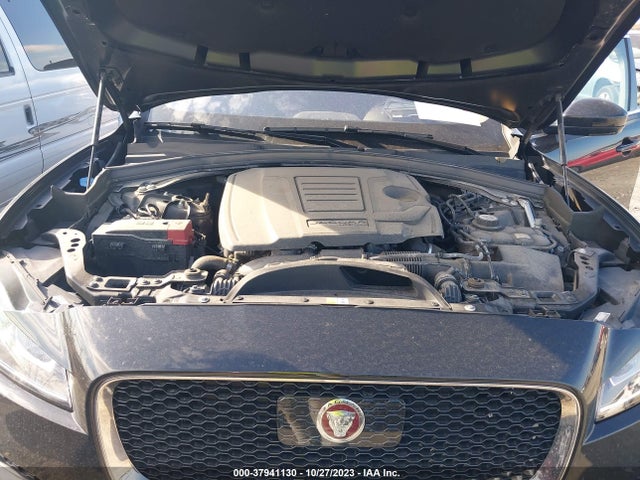 2019 JAGUAR F-PACE SADCJ2FX3KA357443 Photo 9