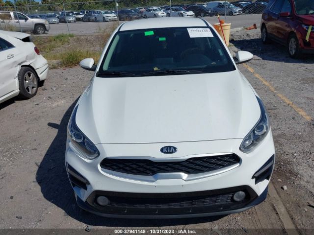 3KPF24ADXME353064 - KIA Forte Lxs 2021