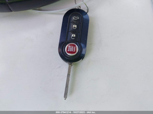 2015 FIAT 500L ZFBCFADH7FZ032467 Photo 10