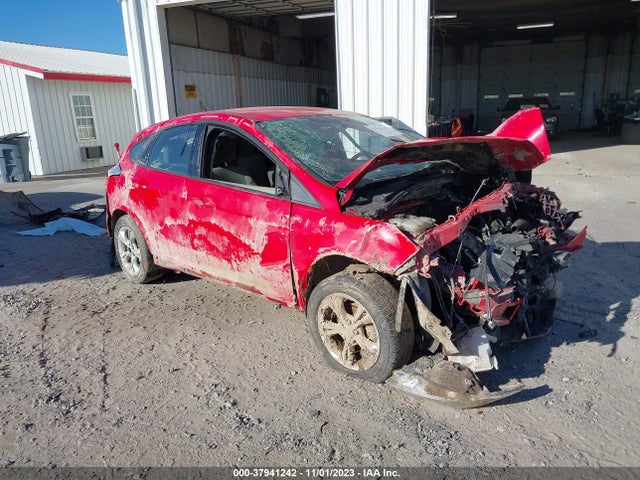 2014 FORD FOCUS SE VIN: 1FADP3K29EL369075