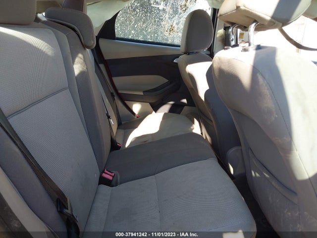 2014 FORD FOCUS SE VIN: 1FADP3K29EL369075