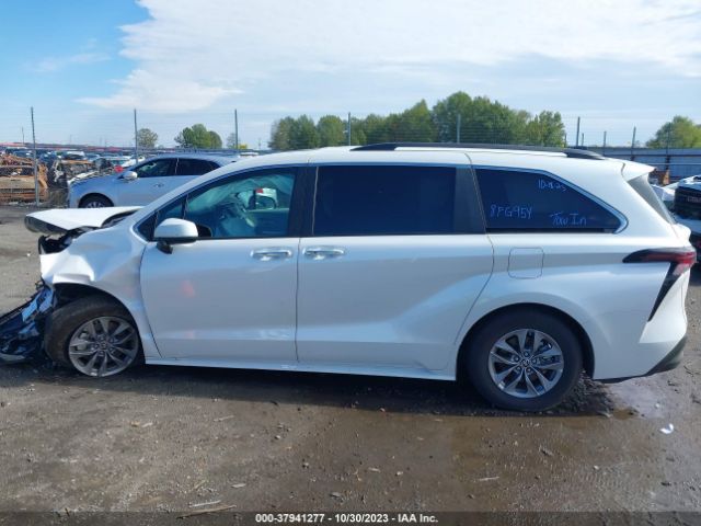 5TDYRKEC4PS167203 Toyota SIENNA XLE