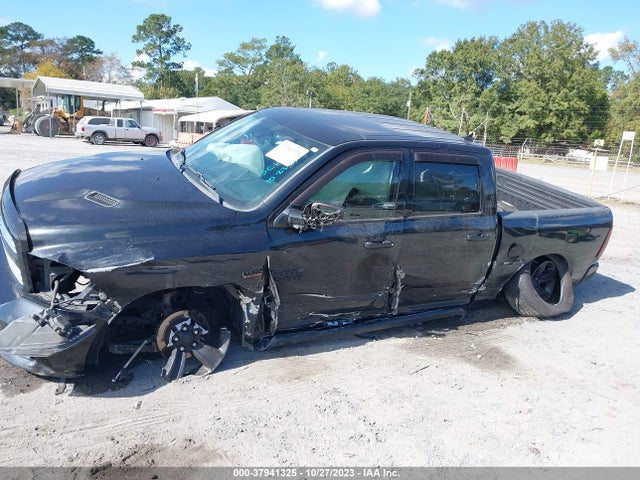 1C6RR6MT9GS325823 RAM 1500 Sport