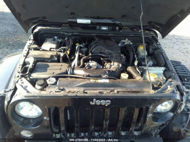 1C4HJWEG3FL696725 Jeep Wrangler Unlimited Sahara