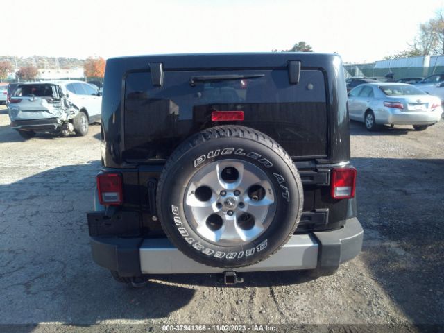 1C4HJWEG3FL696725 Jeep Wrangler Unlimited Sahara