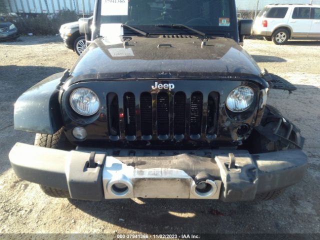 1C4HJWEG3FL696725 Jeep Wrangler Unlimited Sahara
