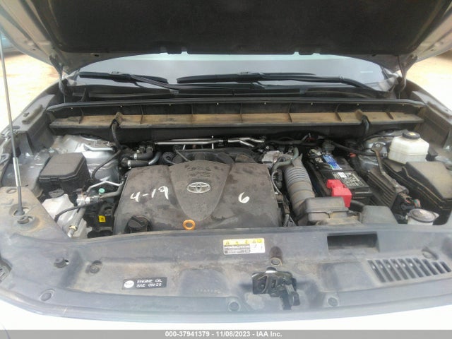 Toyota Highlander Xle 2021 5TDGZRAH4MS516829 Image 10