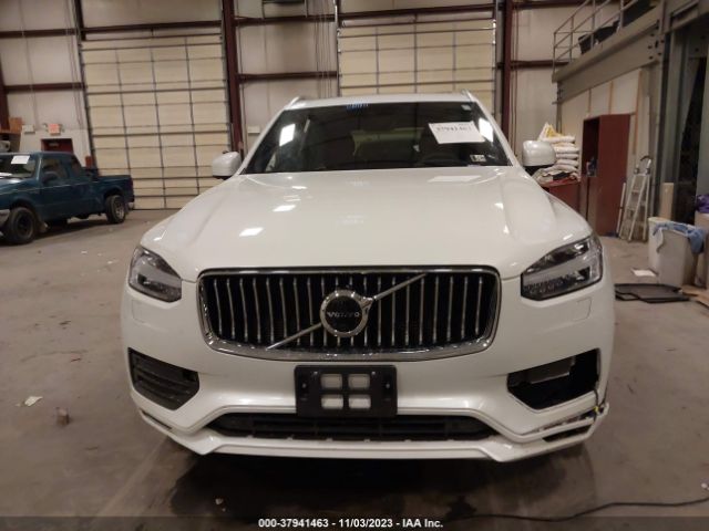 YV4A22PK3N1867098 Volvo Xc90 T6 Momentum 7 Passenger