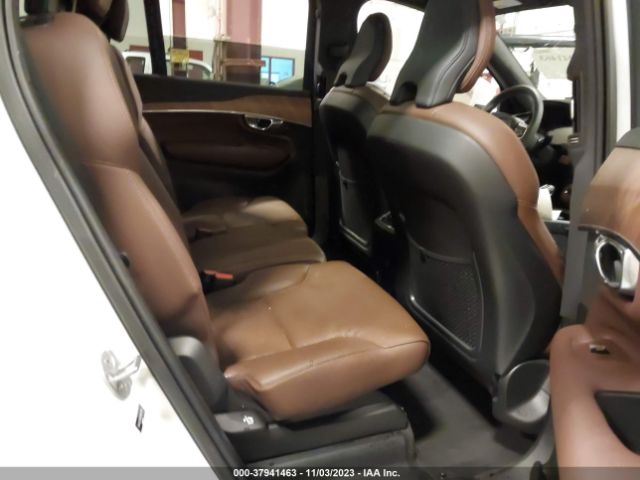 YV4A22PK3N1867098 Volvo Xc90 T6 Momentum 7 Passenger