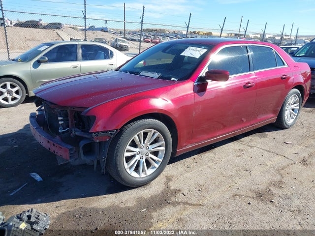 Chrysler 300 Limited 2017 2C3CCAAG6HH661792 Image 2
