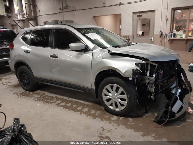 2018 NISSAN ROGUE S VIN: KNMAT2MV6JP509676