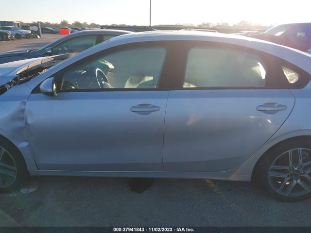 2019 KIA FORTE S VIN: 3KPF34AD5KE022919