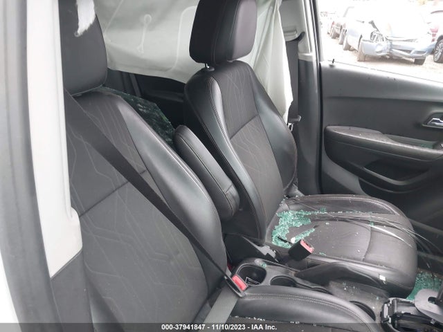 Chevrolet Trax Lt 2019 KL7CJPSB9KB890665 Image 5
