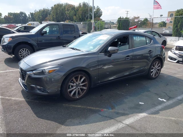 2017 MAZDA MAZDA3 5-DOOR GRAND TOURING VIN: JM1BN1M35H1102761