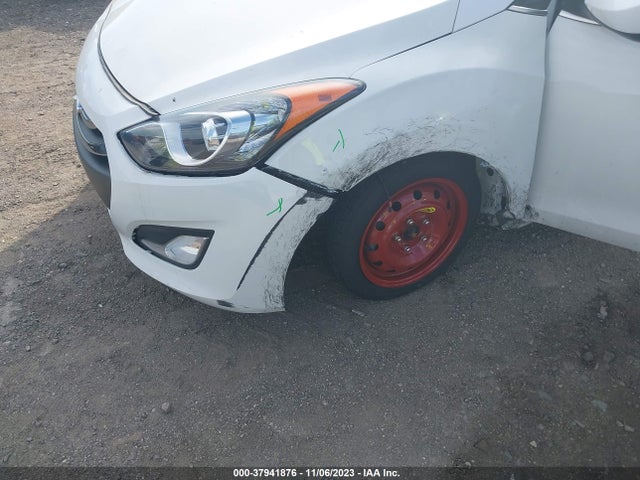 2014 HYUNDAI ELANTRA GT VIN: KMHD35LH2EU209758