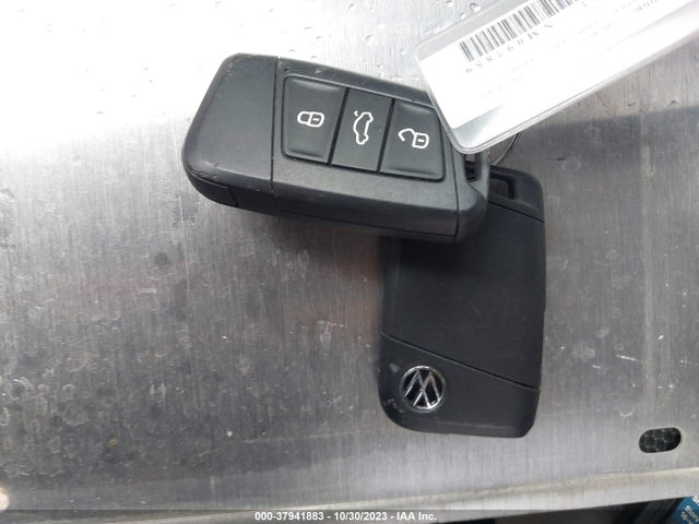 3VVCX7B21NM097859 Volkswagen TAOS S