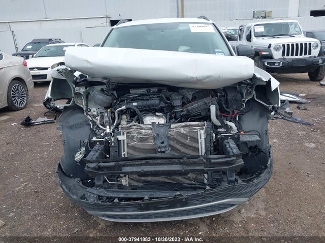 3VVCX7B21NM097859 Volkswagen TAOS S