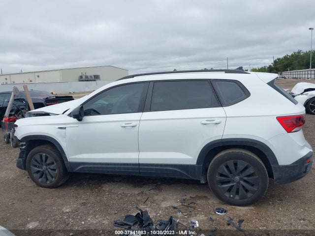 3VVCX7B21NM097859 Volkswagen TAOS S