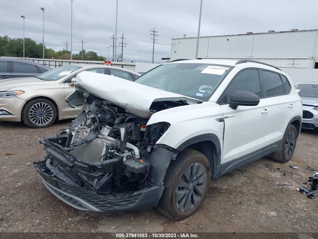 3VVCX7B21NM097859 Volkswagen TAOS S