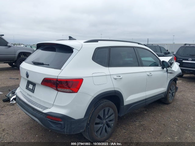 3VVCX7B21NM097859 Volkswagen TAOS S