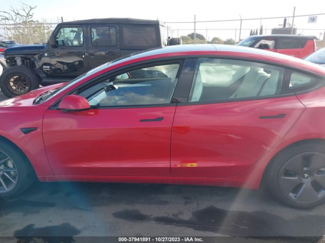 5YJ3E1EAXPF640251 Tesla MODEL 3