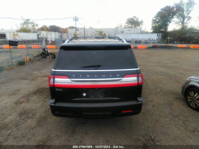 5LMJJ3LT5KEL07865 Lincoln Navigator L Reserve