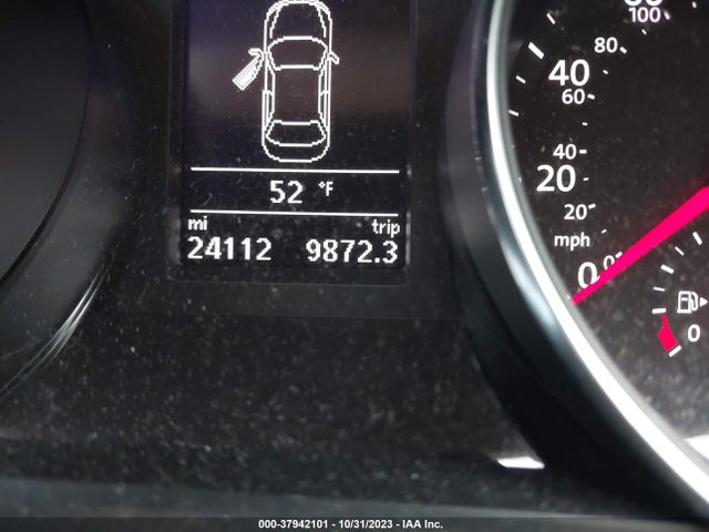 1VWAT7A34HC016903 Volkswagen Passat 1.8t S