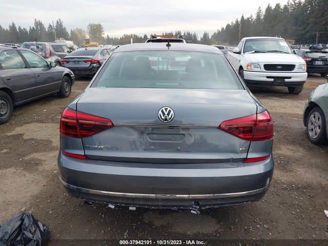1VWAT7A34HC016903 Volkswagen Passat 1.8t S