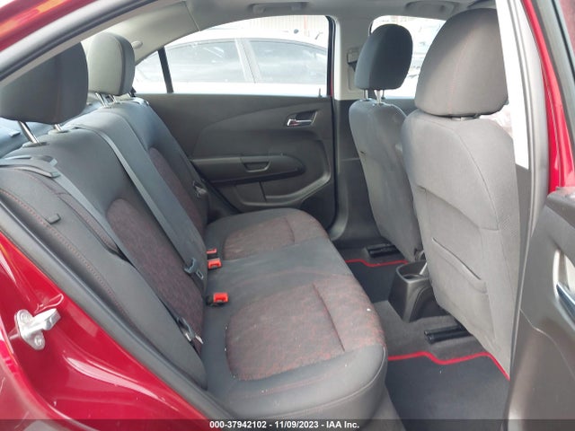 Chevrolet Sonic Lt Auto 2019 1G1JD5SB2K4137014 Image 8