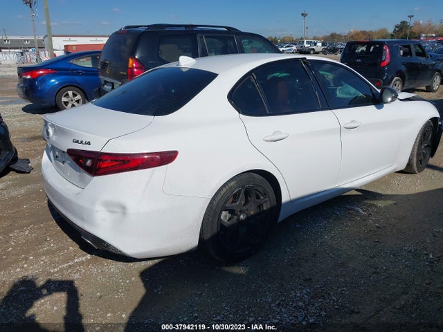 ZARFAMANXM7639191 Alfa Romeo Giulia Rwd