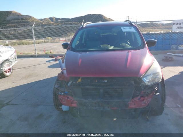 1FMCU0GD7HUE09087 Ford ESCAPE SE