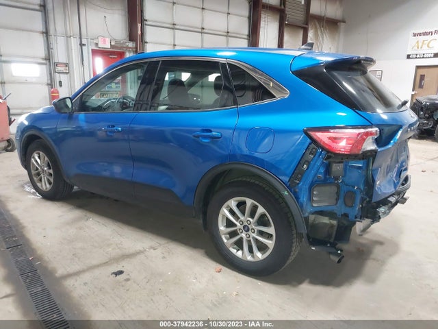 Ford ESCAPE SE 2020 1FMCU0G66LUB13181 Image 3