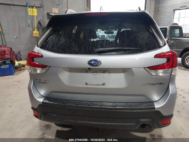 Subaru Forester Premium 2019 JF2SKAGC3KH462910 Image 17