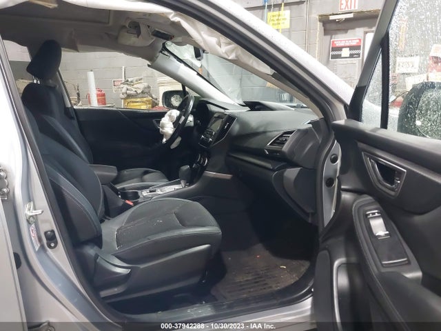 Subaru Forester Premium 2019 JF2SKAGC3KH462910 Image 5