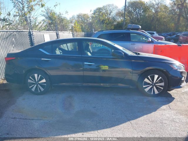 1N4BL4DV1NN307495 Nissan Altima 2.5 Sv