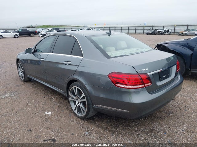 Mercedes-Benz E 350 E 350 Luxury 2016 WDDHF5KB2GB262619 Image 3